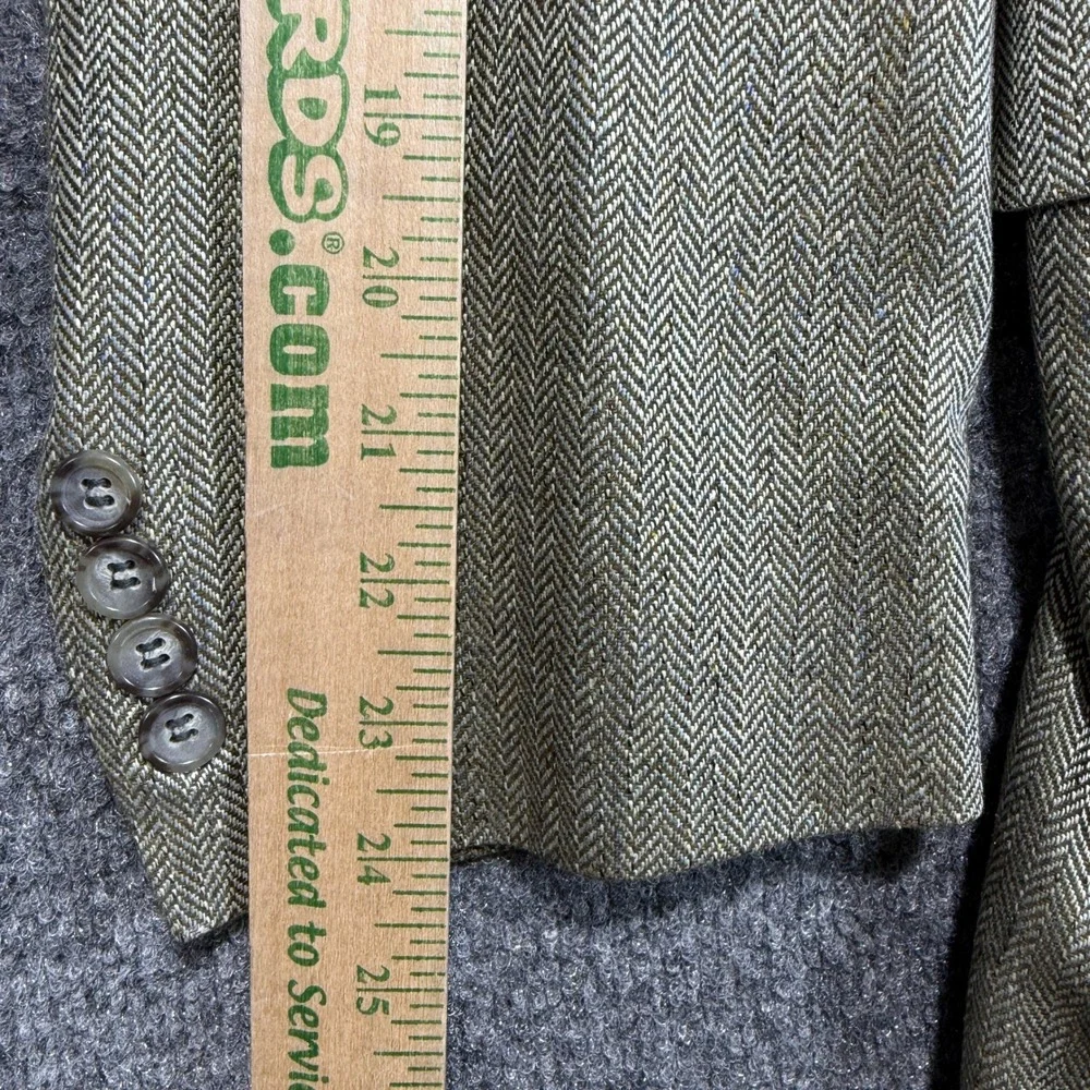 Jos. A. Bank Herringbone Sport Coat Mens 42R Tan 100% Silk Blazer 2-Button